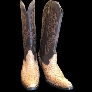 Custom Made Western Styled Boots!!